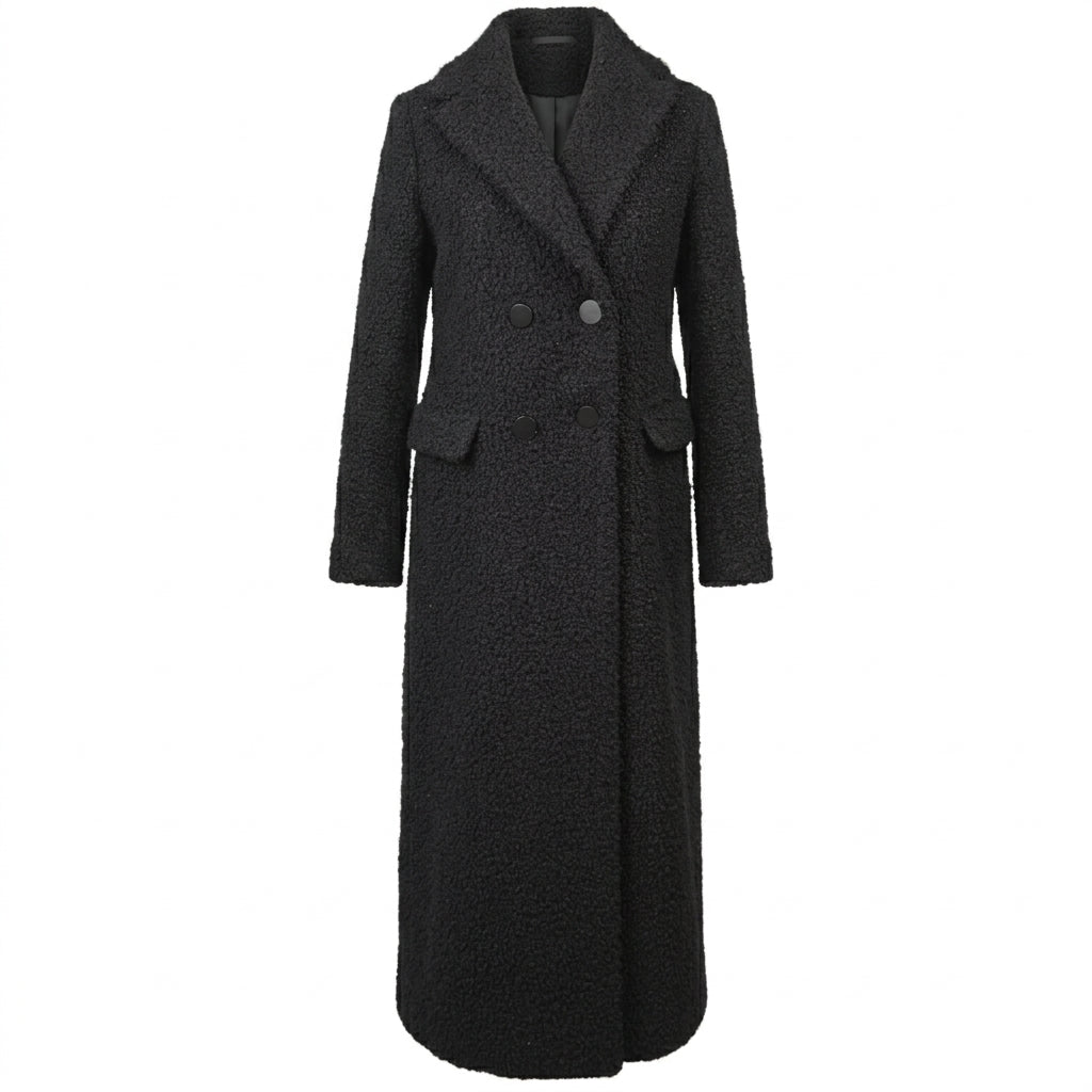Cappotto lungo orsetto donna Emporio Armani - Modello maxi trench doppiopetto nero su manichino