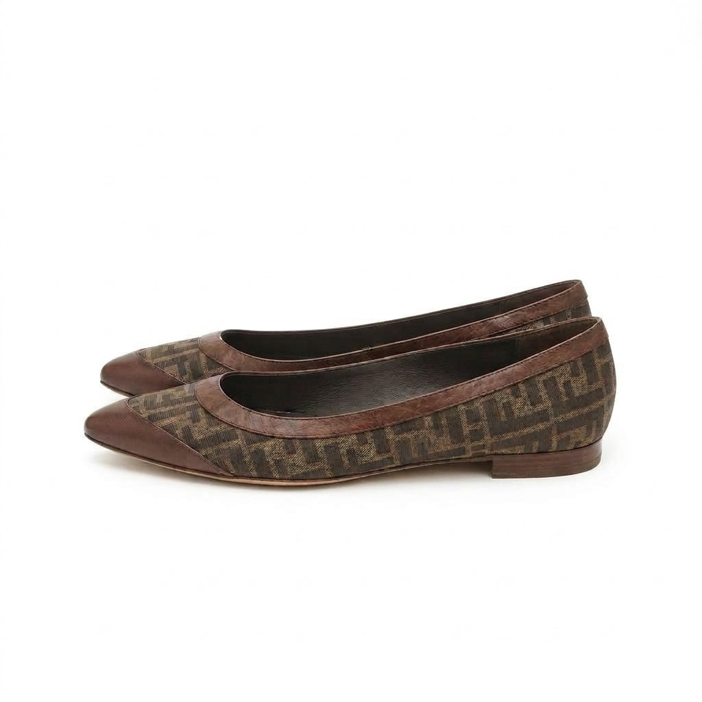 Fendi, Ballerine a Punta Vintage in Canvas Monogram Zucca e Pelle Marrone, Taglia 36