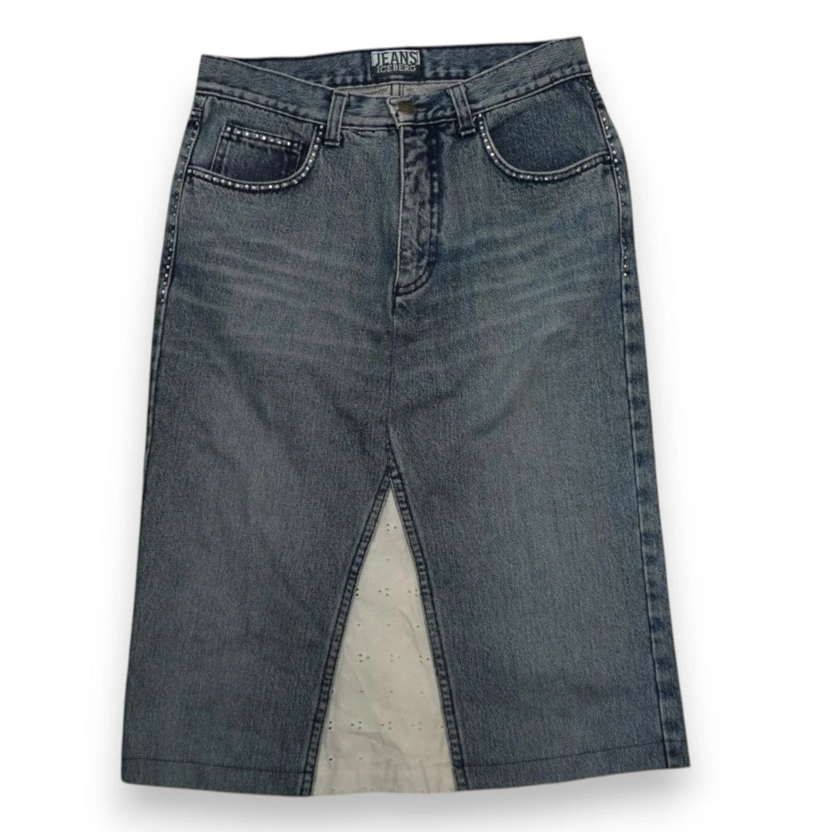Vista frontale completa della gonna midi in denim Iceberg su fondo bianco.