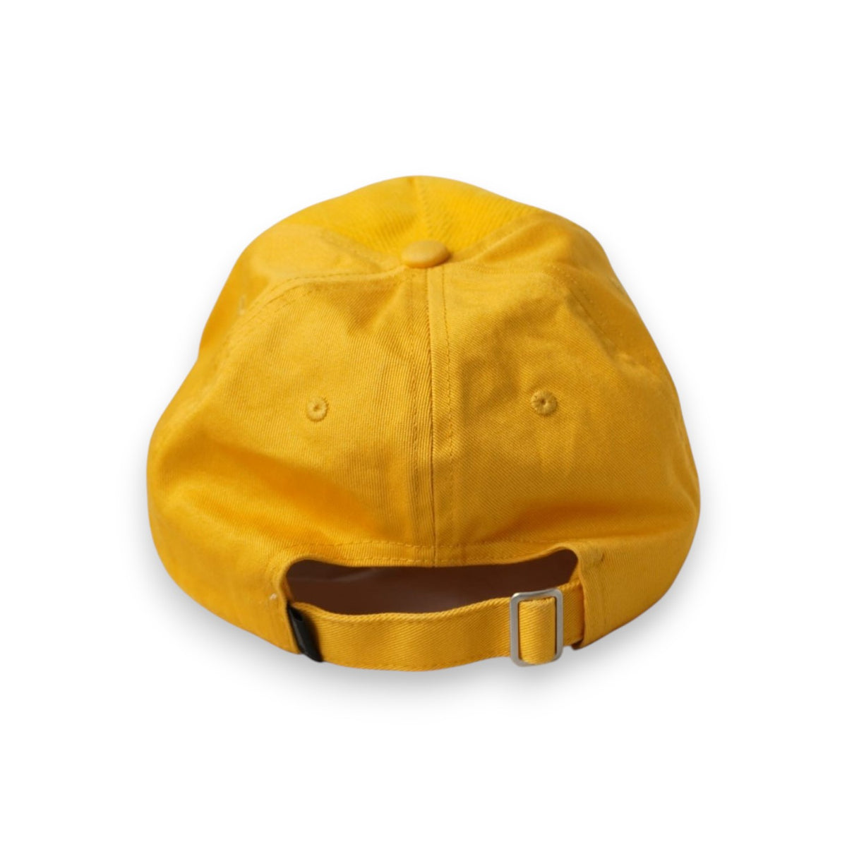  Vista posteriore del cappello Puma giallo con cinturino in tela e fibbia regolabile in metallo.