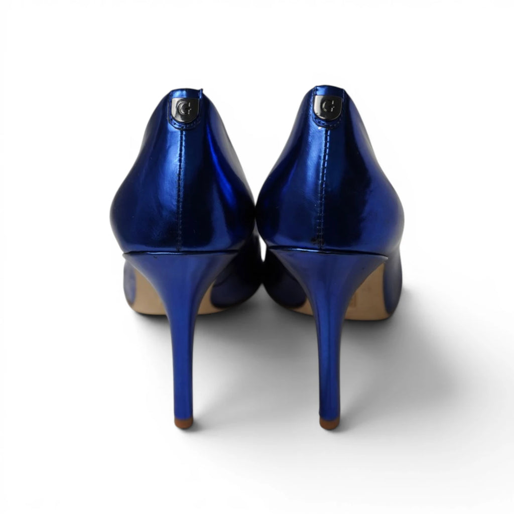decollete-a-punta-guess-pelle-laminata-blu-elettrico-metallizzato-tacco-spillo