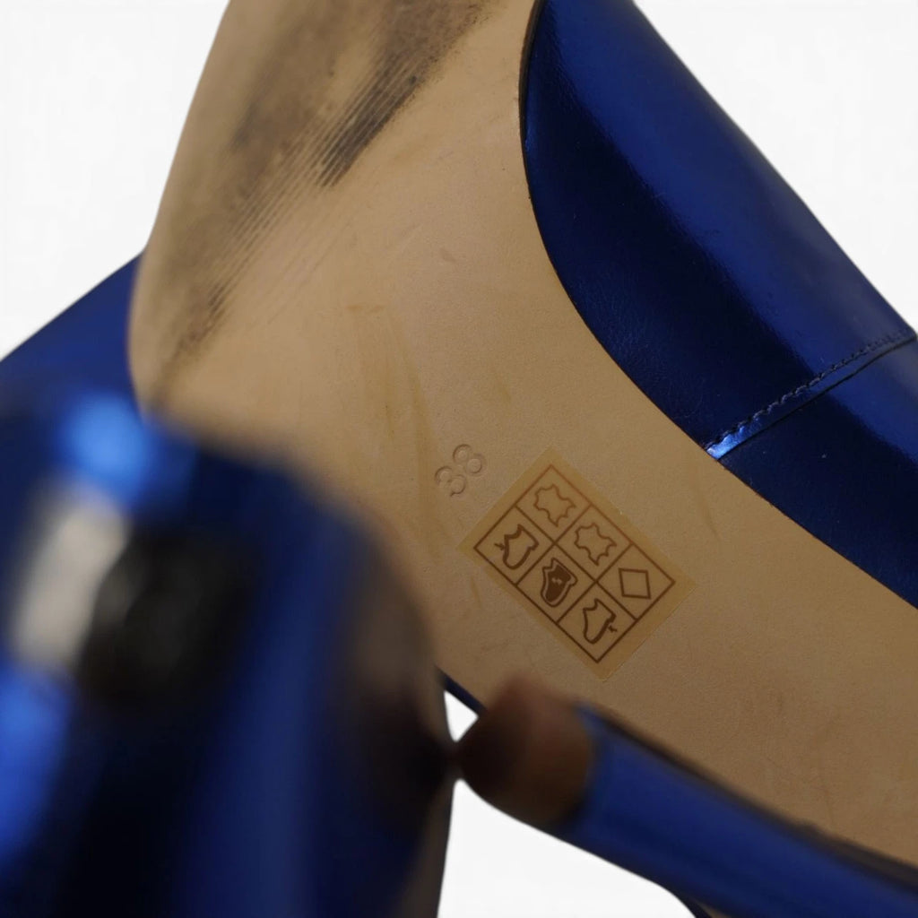 decollete-a-punta-guess-pelle-laminata-blu-elettrico-metallizzato-tacco-spillo