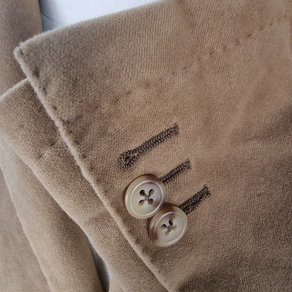 dettaglio bottoni giacca ralph lauren