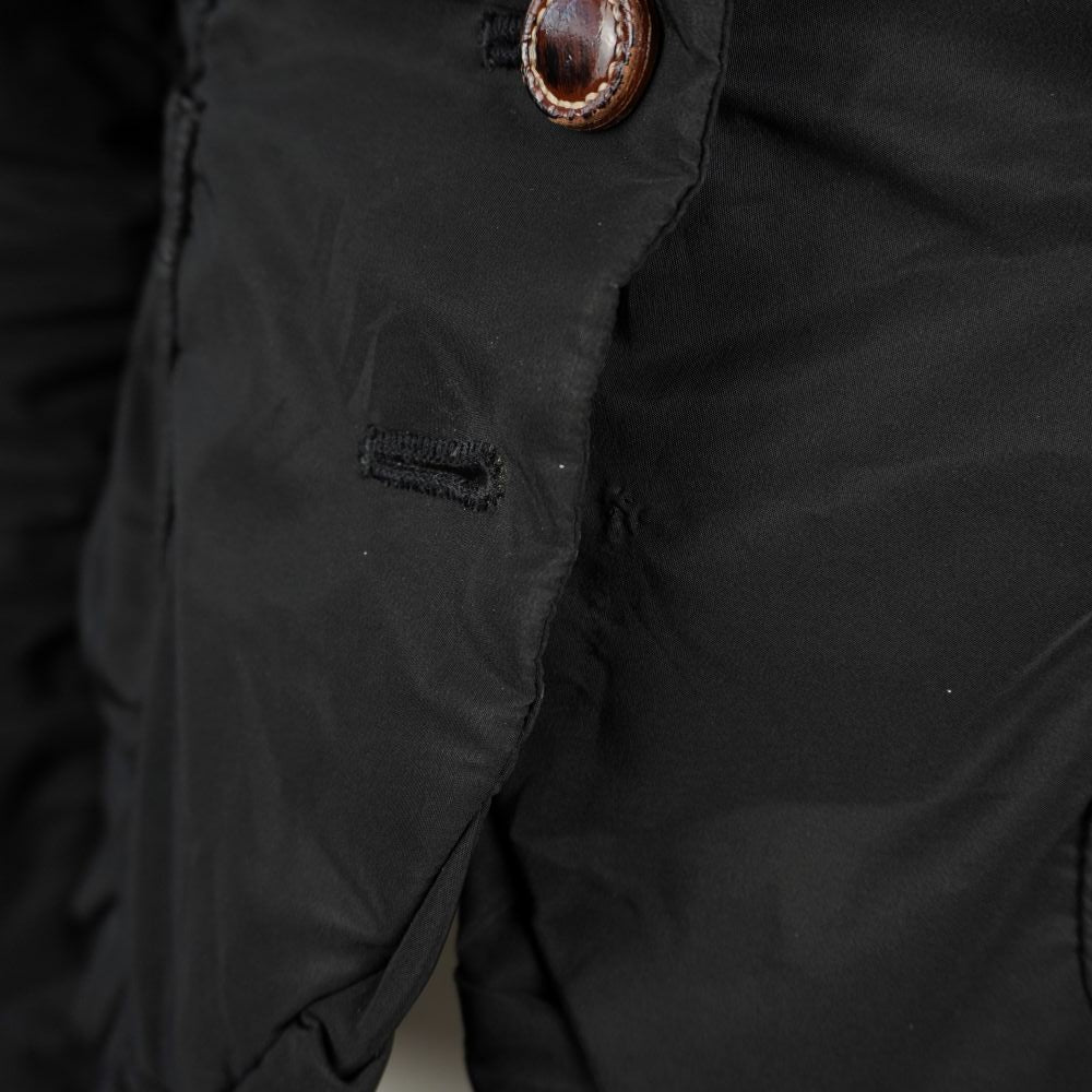 giubbino-tecnico-nero-roberto-cavalli-vintage-dettaglio-asole-scollo-catenella
