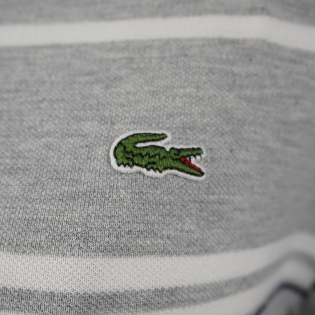 polo-uomo-lacoste-slim-fit-grigia-righe-bianche-blu-manica-corta