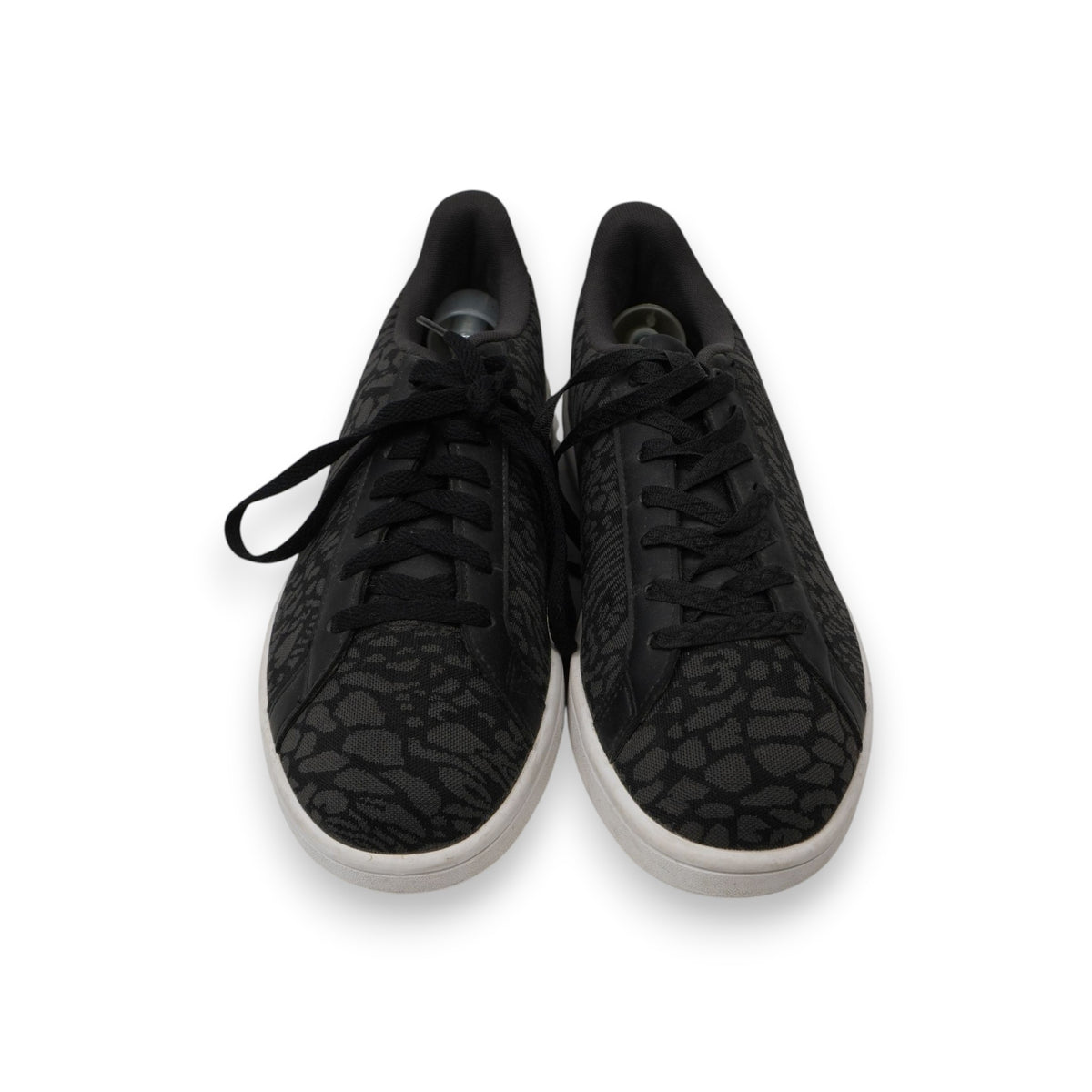 Paio di scarpe da ginnastica basse Adidas Neo Cloudfoam Advantage nere vista frontale